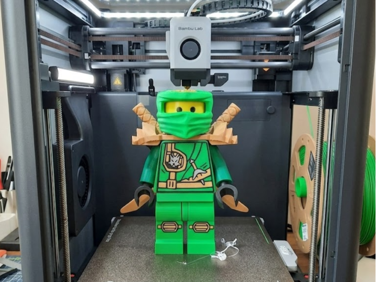 Grand Homme Ninjago Lloyd  Brique 500%