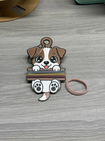 Accesorio para sujetar ligas de cabello: Puppy Hair Tie Holder Keychain — vista de referencia 3