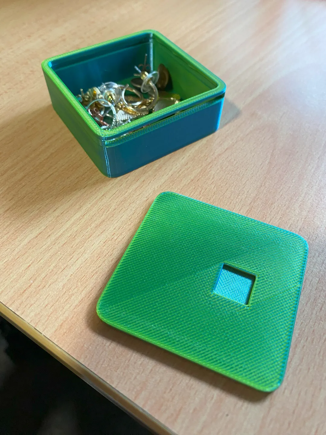 Earring Box view 3