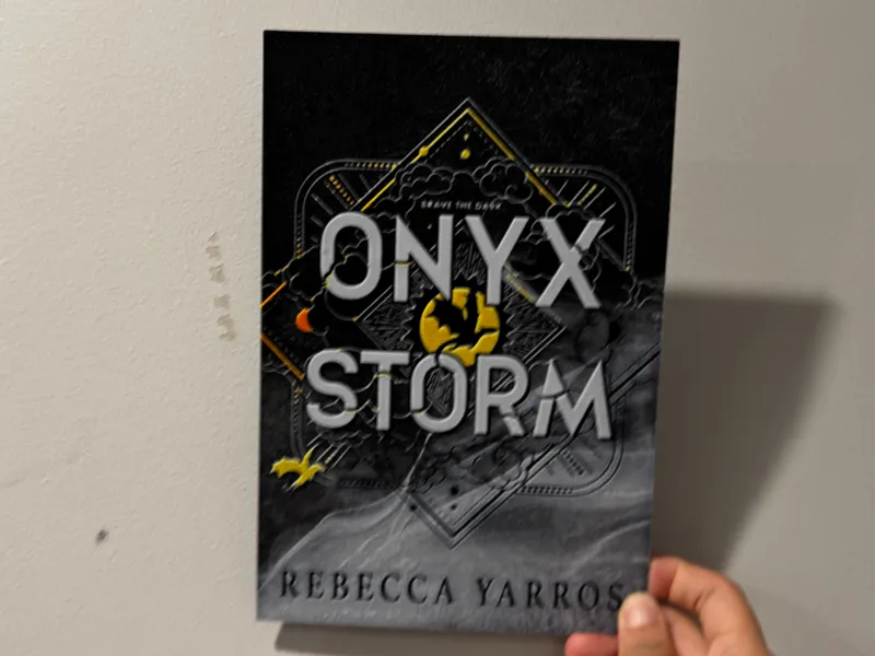 Onyx Storm Book Cover - Hueforge Print
