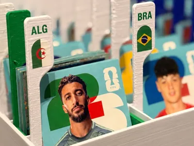 WORLD CUP ALBUM STICKER BOX - 52 TEAMS