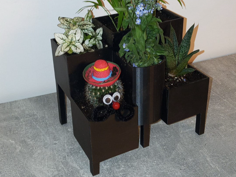 Miniatura 1 do modelo 3D Multi Level Plant Pot |Blumentopf