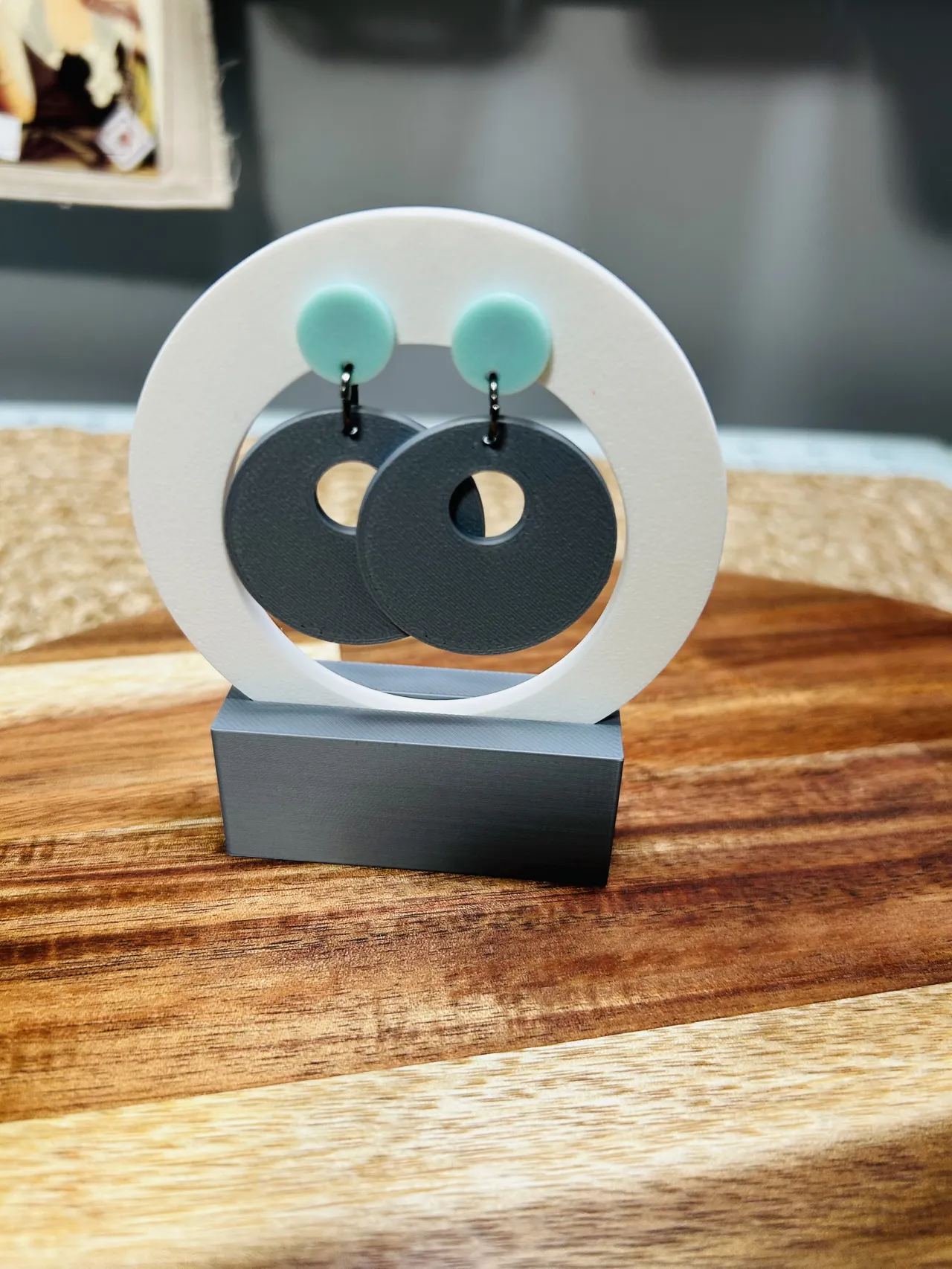 retro round 80's earrings view 4