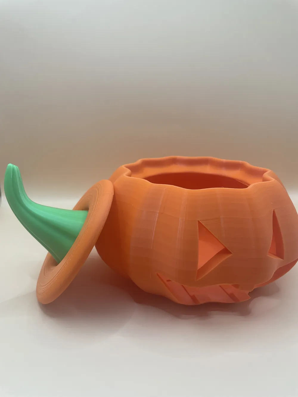 Glowing Halloween Pumpkin - Free 3D Print Model - MakerWorld