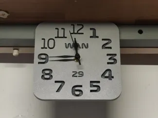 magnetic clock