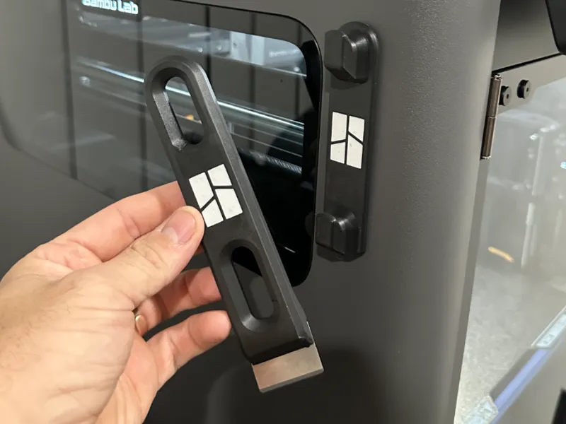 Scraper with Bambu Blade + Mountable Holder