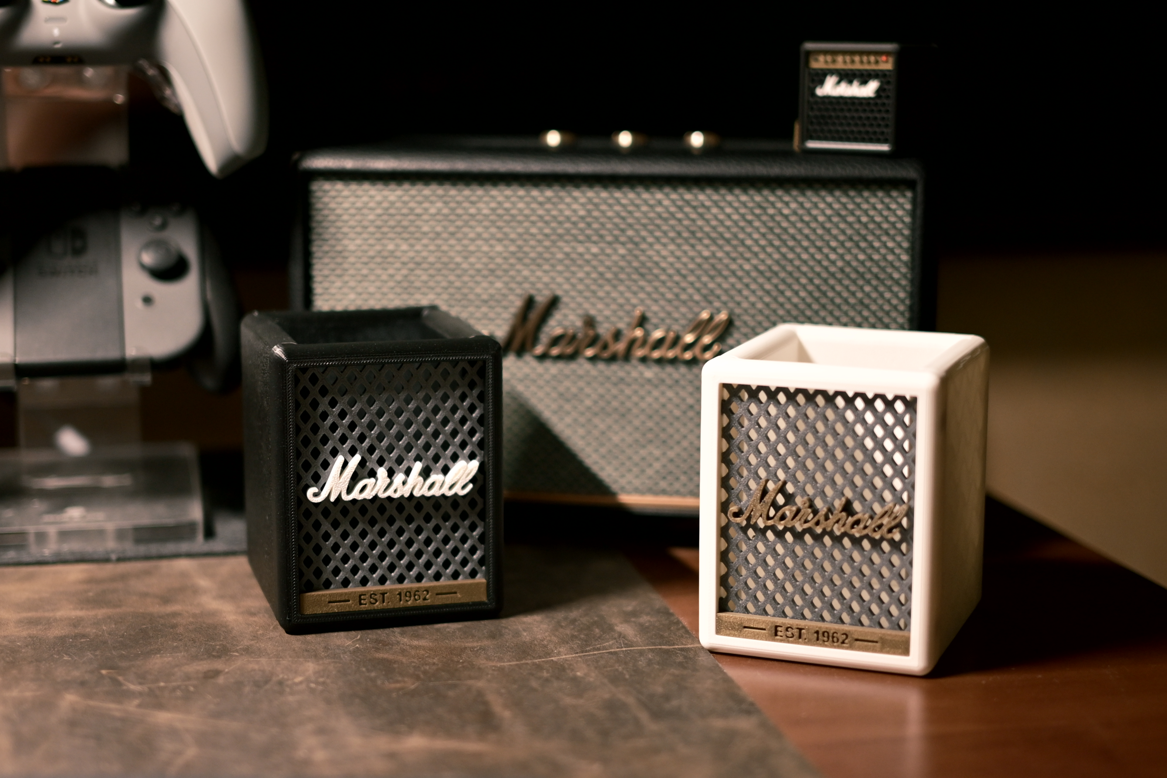 Miniatura 2 do modelo 3D 马歇尔音响笔筒 无需AMS Marshall音响摆件