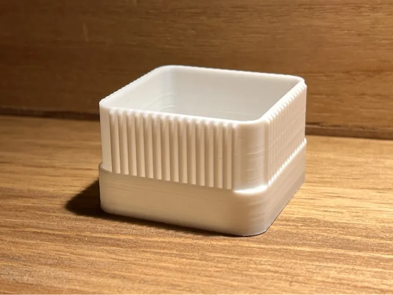 Storage box