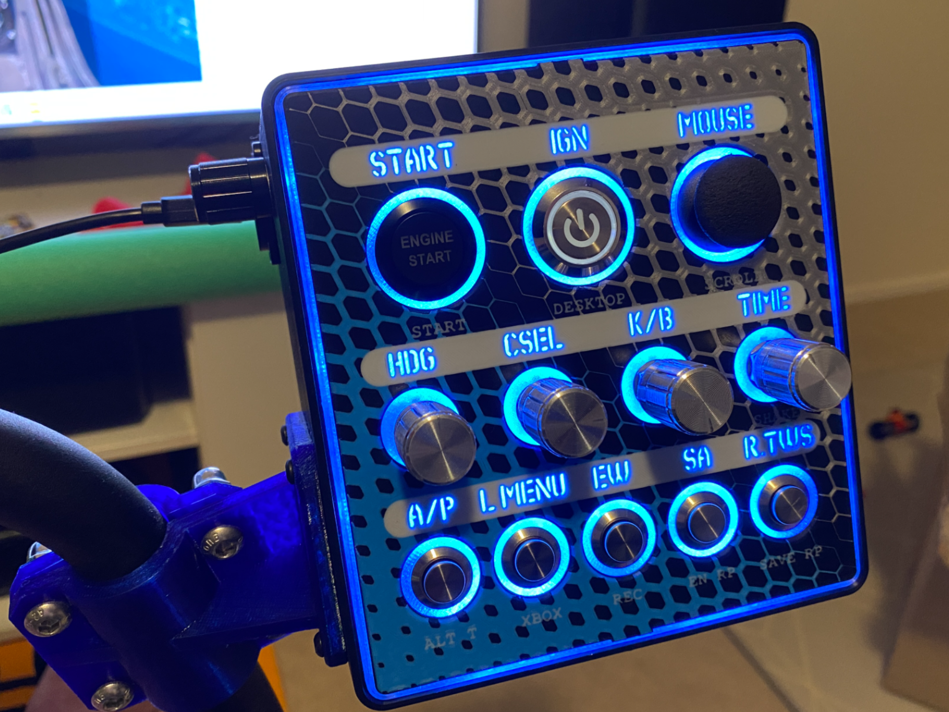 SimRacing Button Box v4 with Lights and Joystick