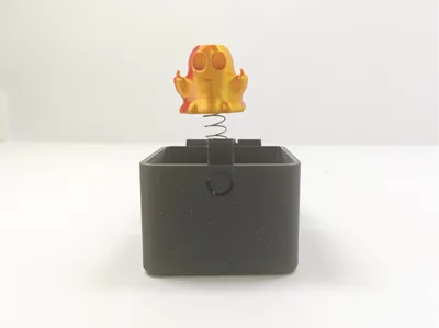 Halloween button pop open box 