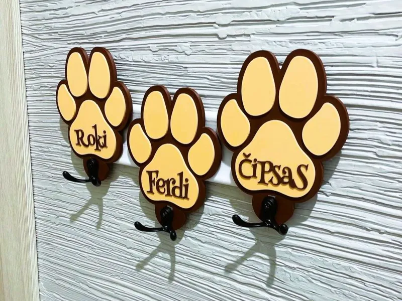 Dog paw leash holder