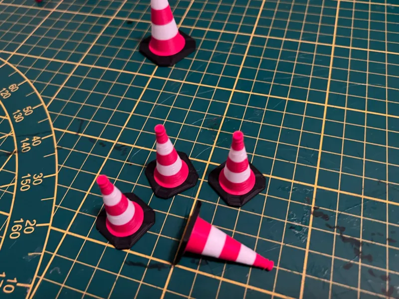 Verkehrskegel Leitkegel Warnkegel 1:14 Scalemodell
