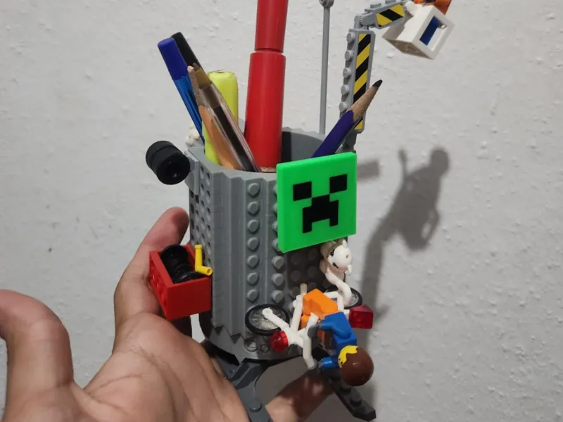 Legos Cup