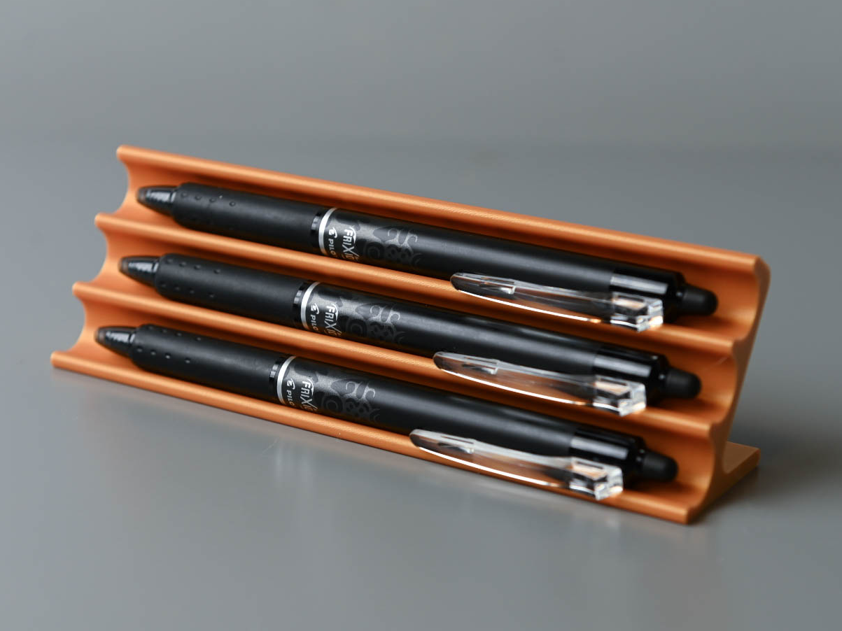 Angled 3-Pen/Pencil Desk Tray