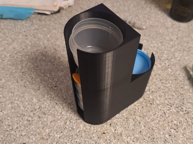 2.7 oz jars and lid holder 