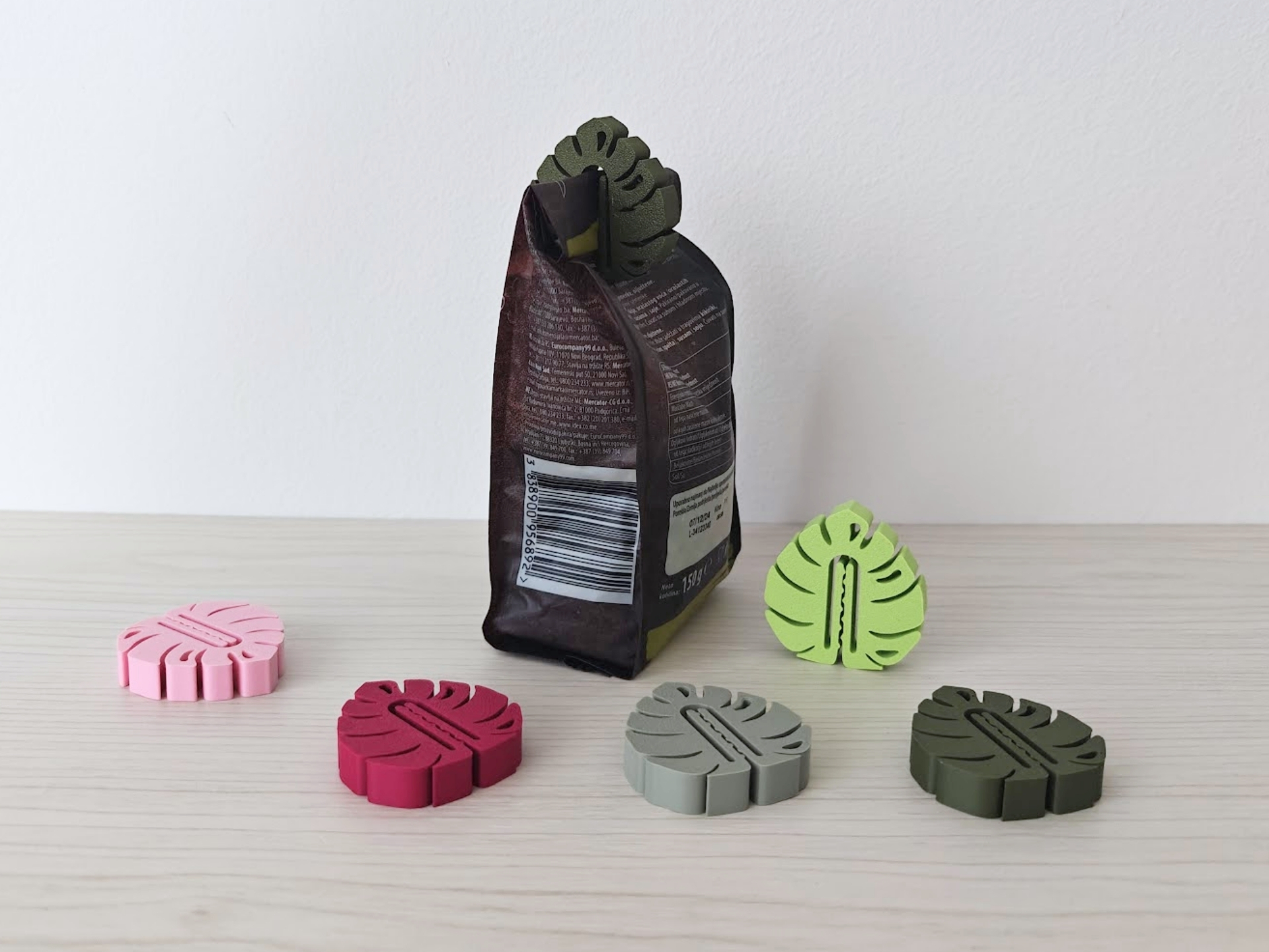 Miniatura 1 do modelo 3D Monstera leaf bag clips