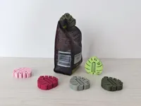 monstera bag clip