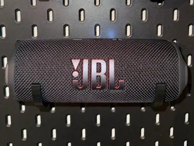 Skadis JBL FLIP