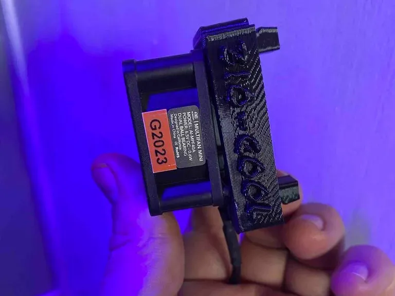 Rear Fan Bracket Mod for Biocube 32 aquarium