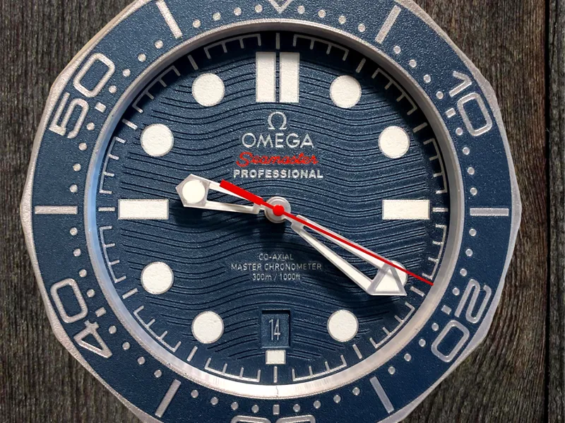 Omega Seamaster Diver 300m Clock