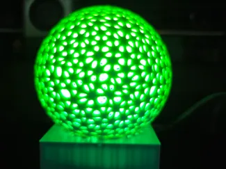 Mesh Light with Top and Bottom. 