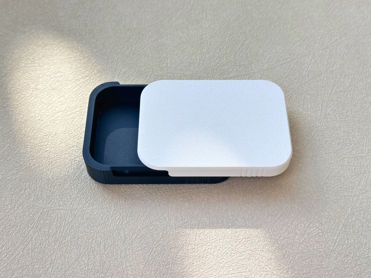 Customizable Sliding Lid Box (Parametric Box) view 2