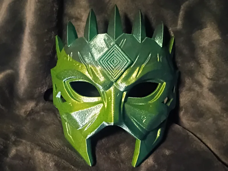Mask of Pointed Blades / Wall Art