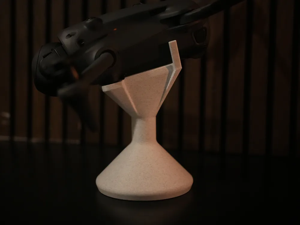 DJI Mavic 4 Pro Display Stand - Free 3D Print Model - MakerWorld