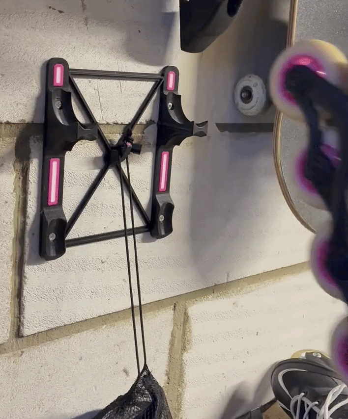 Inline skates wall-mount