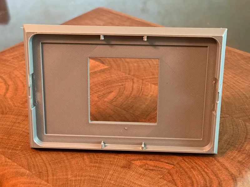 Screwless Wallplate for Legrand Adorne