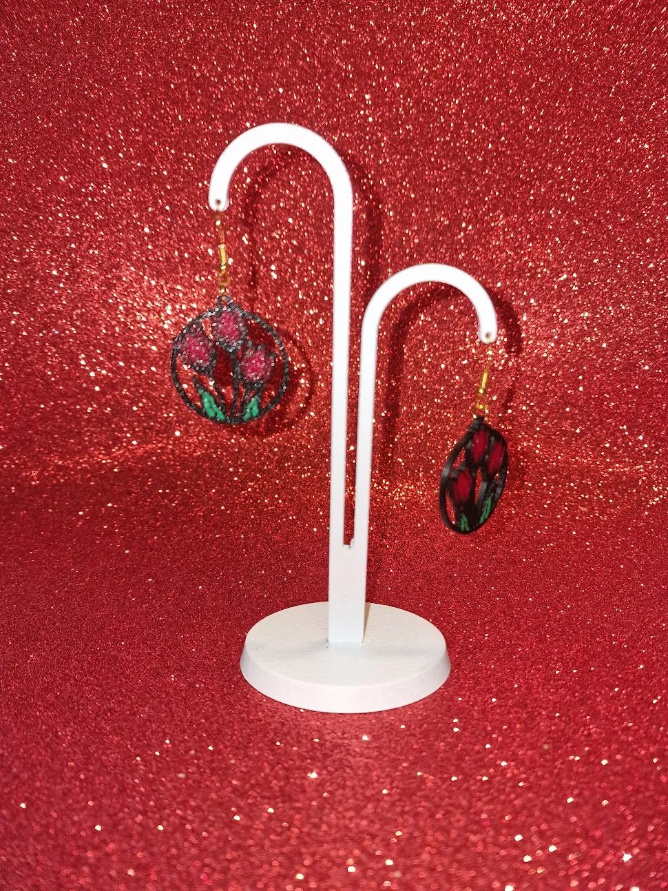 Red flowers earrings view 3