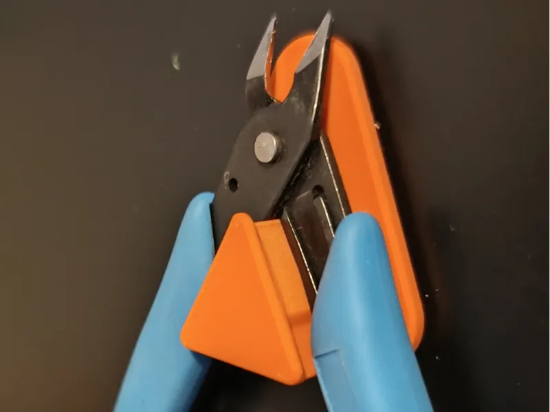 FILAMENT CUTTER HOLDER
