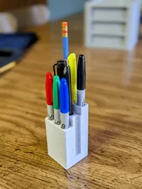 Range-stylos organisé — photo 1