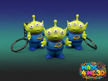 Llavero: Space alien and rocket toy keychain display fidget — vista de referencia 3