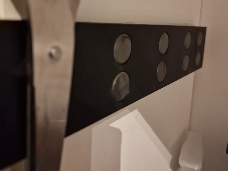 Magnetstripe / magnetic knifeholder