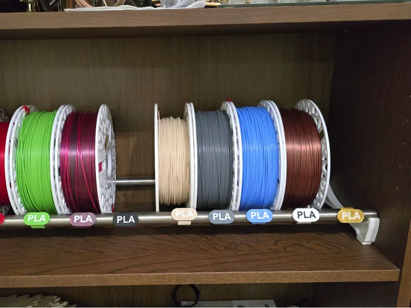 Filament stand legs