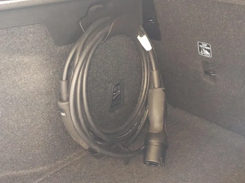 Polestar 2 charging cable holder