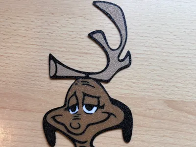 Dog Max, Grinch dog decoration