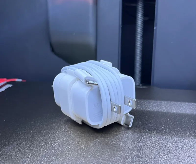 Apple 20W Charger Cable Organizer