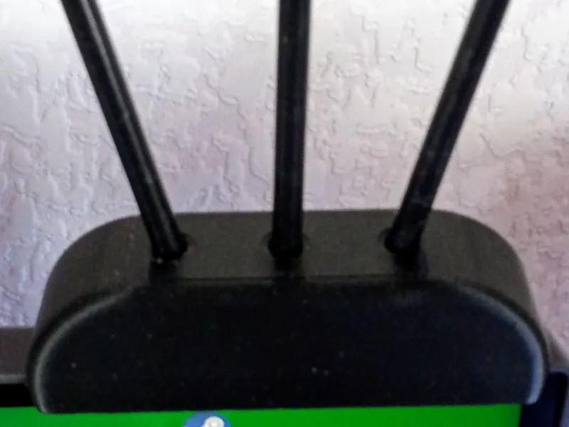 PC Monitor top 3x FLag Holder