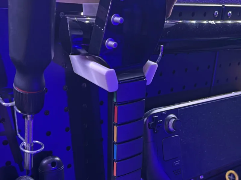 Riffmaster Pegboard Mount