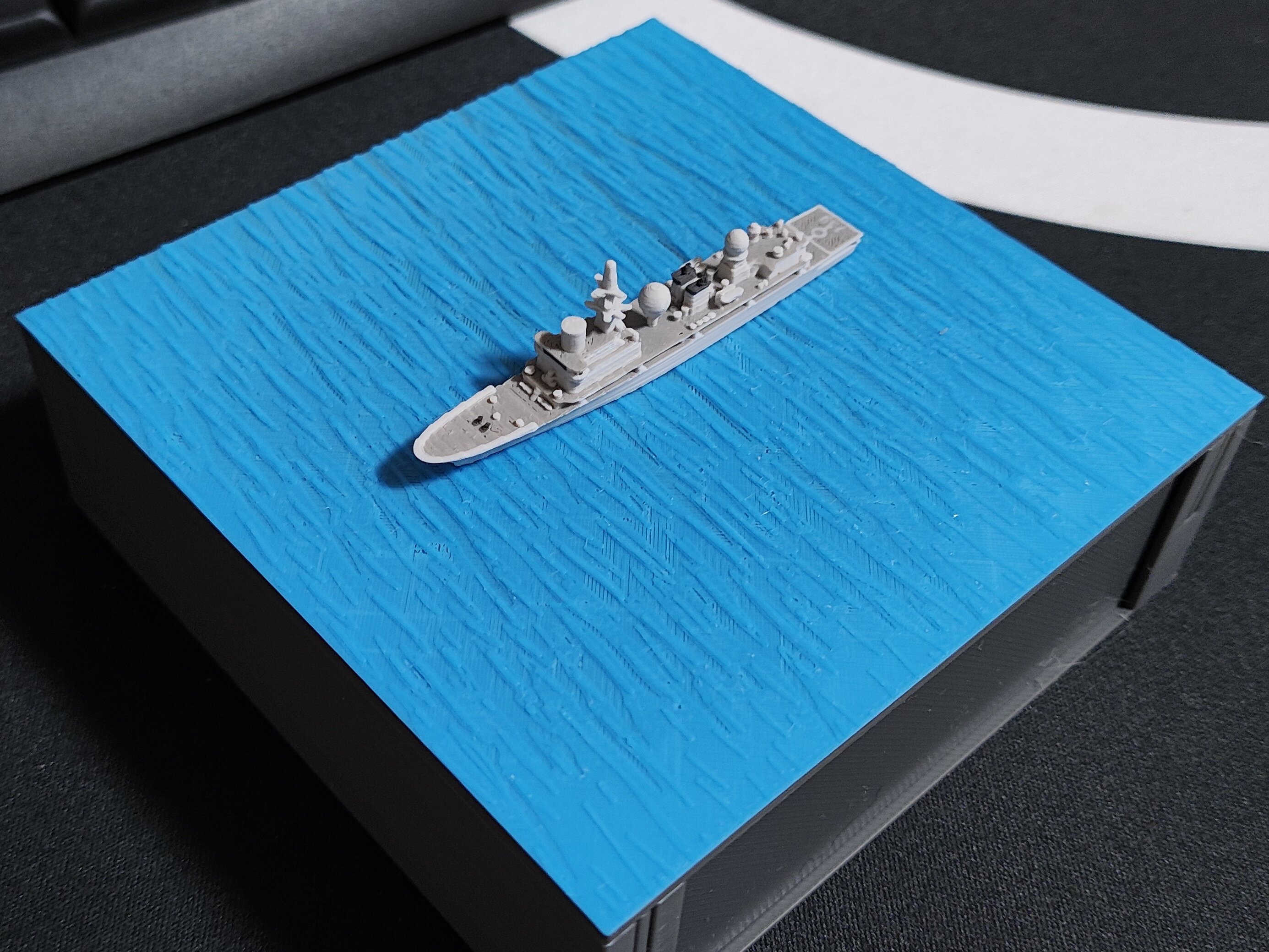 Miniatura 2 do modelo 3D 基础海面 舰船模型展示地台（带收纳功能）