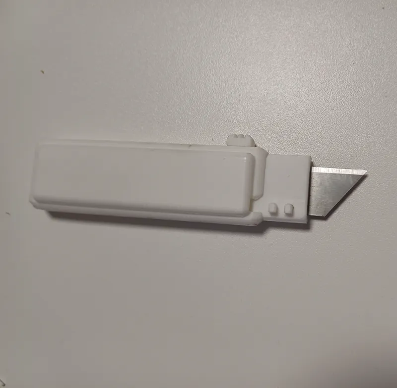 Cutter (universal 0,65mm)