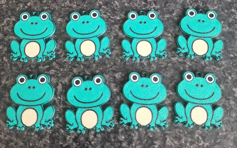 happy frog keychain
