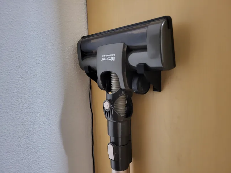 Universal Vacuum Attachment & Wand Wall Mount