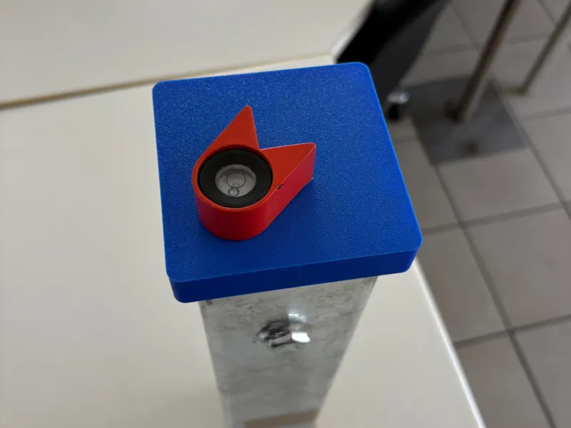 Setzhilfe für Steckpoller.