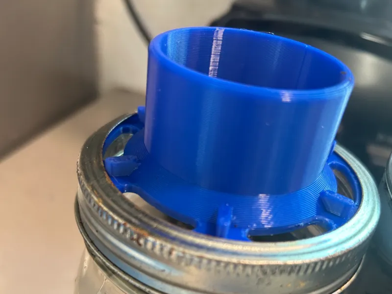 Mason jar adaptor for oxo cold brew carafe