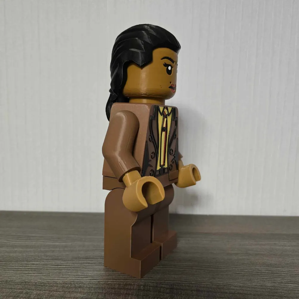 Big Brick * Ravonna Renslayer * TVA Agent * 500 % by cBoLsmUiEc ...