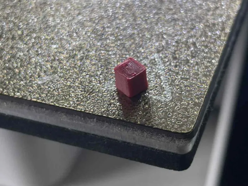 Smallest calibration cube