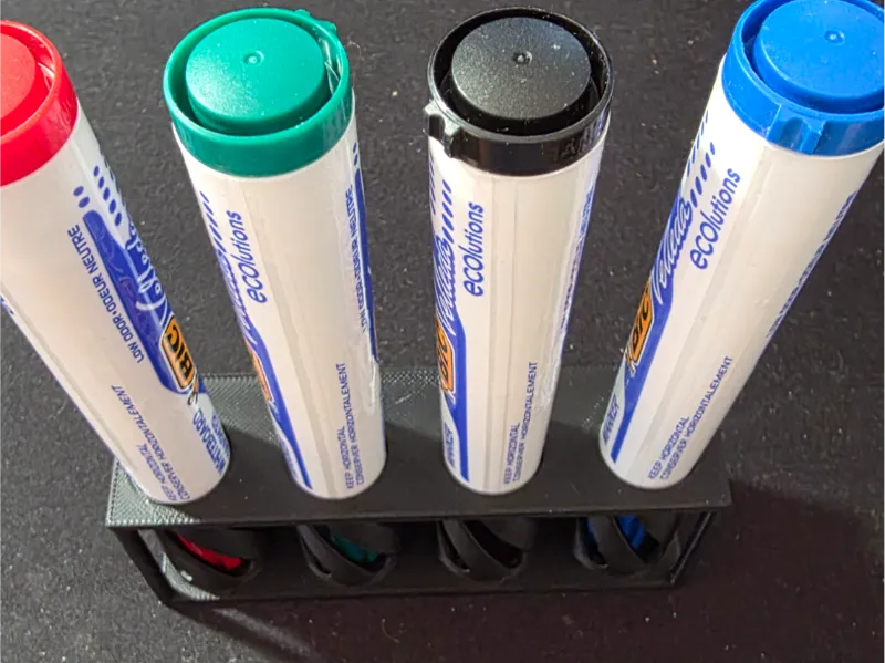 Whiteboard pen holder magnet